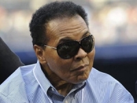 kumarimuthu hero steel meme templates