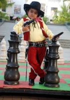 Kutti Pisasu meme template