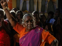 Madurai Veeran Thaane meme template