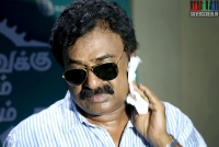 Vallavanukku pullum aayudham movie meme templates