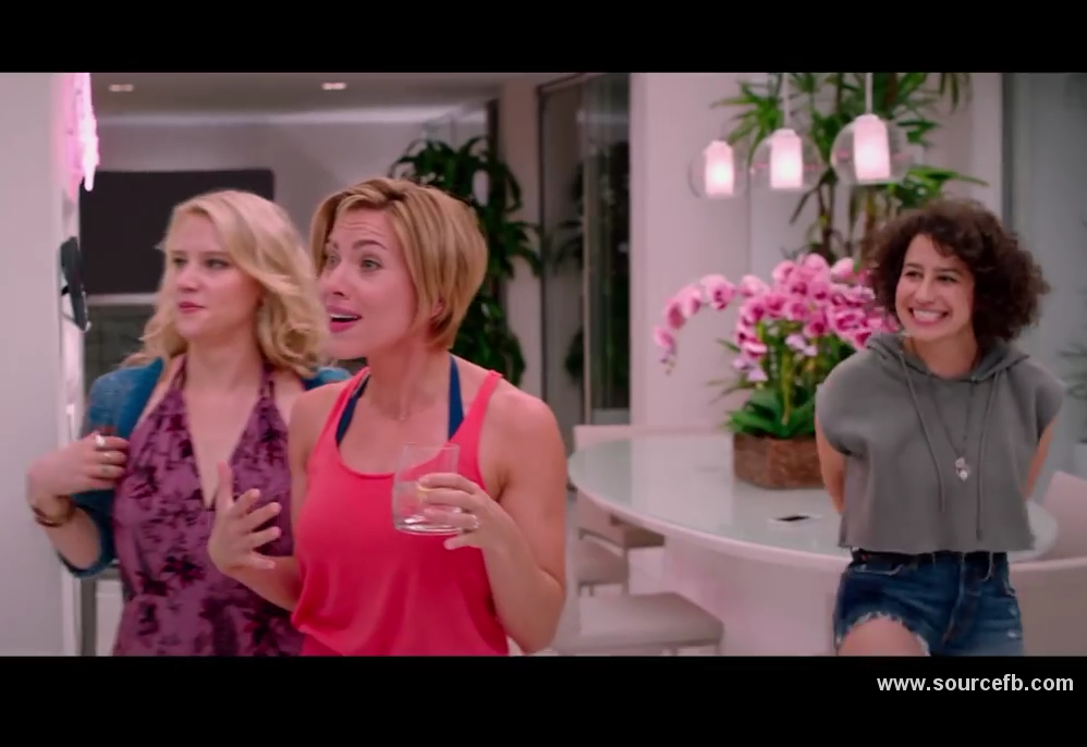 Girls galatta at the drink party in nigh time meme